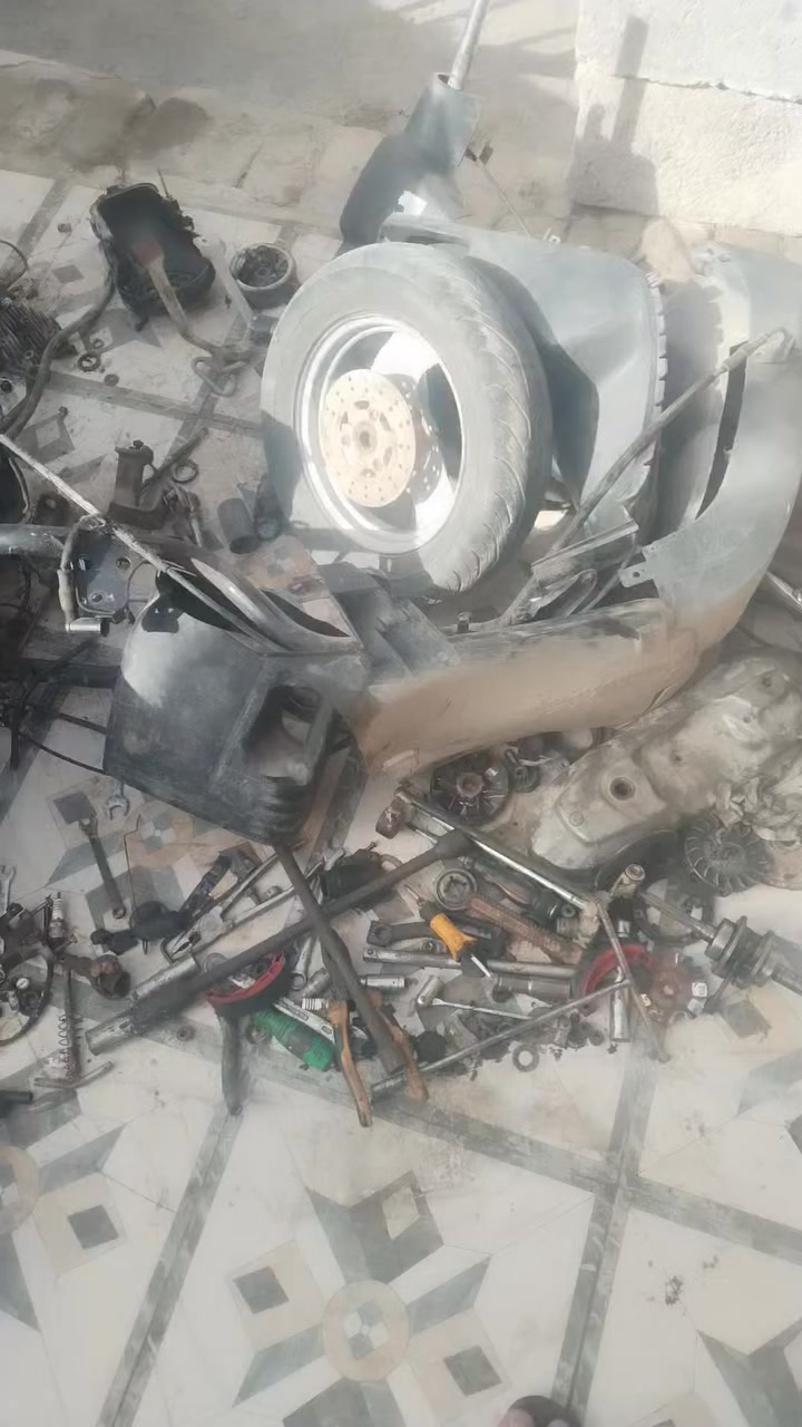 لبيع سعر مناسب ***********. لعنوان سماوه
