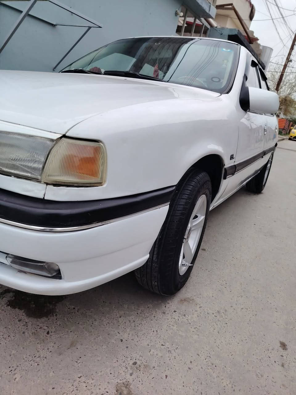 فكتره موديل 90 امحدث 93 محرك 16 رقم جديد هزه جديده كربون بازين شرط التحويل السعر 43 الرقم *********** خاص ماكو
