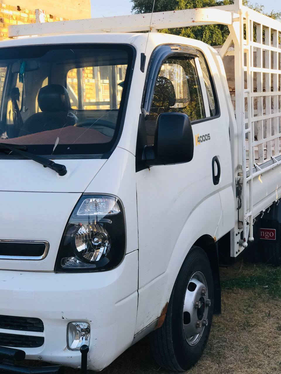 للبيع كيا حمل فحل 4000 مفتوح
موديل 2014
رقم بابل
مكان بابل 
السعر 115
اتصل ***********
