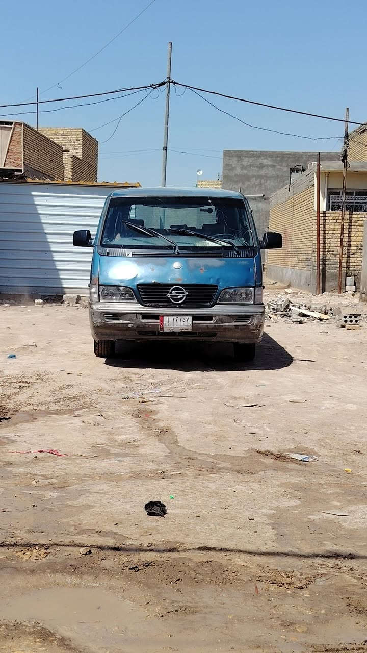 السلام عليكم سياره استانه سياره نظيفه احله من الصوره جاي نمسح ونعيد النشر بسبب الوعود عيني سياره نضيفه شوفت عينك كشر البلادي تخم تاير من جسوره مشتغلن بيدي محرك صارله 5خمسات أشهر السعر 55اوبيه مجال لشراي  عنوان حله قضاء القاسم للاستفسار اتصال على هاذ الرقم***********
