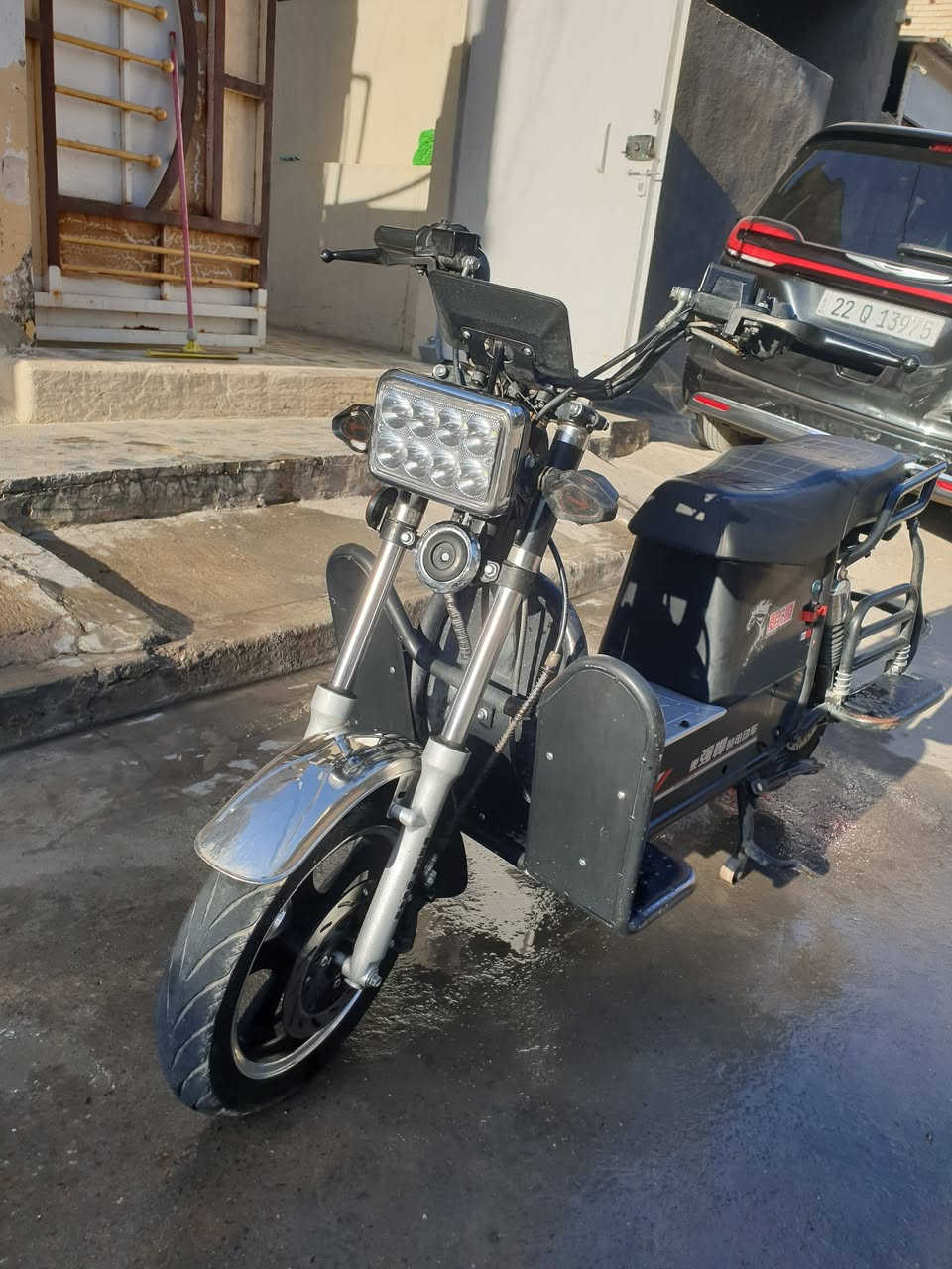 دراجة شحن هارلي للبيع
بطاريات جدد تاير خلفي جديد دراجة جاهزة
السعر 700 ألف وبيهة مجال للشراي 
مكاني الحرية *********** واتساب
