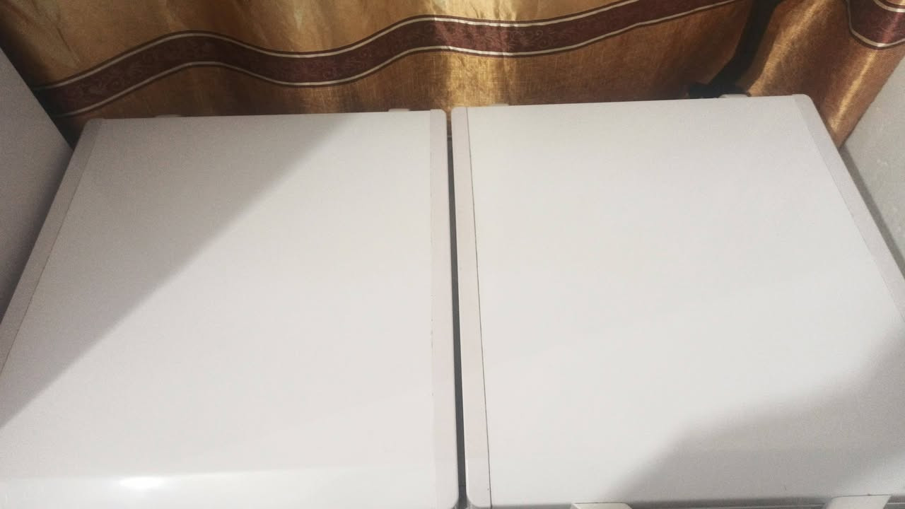 ثلاجه ومجمده الشراي يتصل رايدهن 450 ***********
