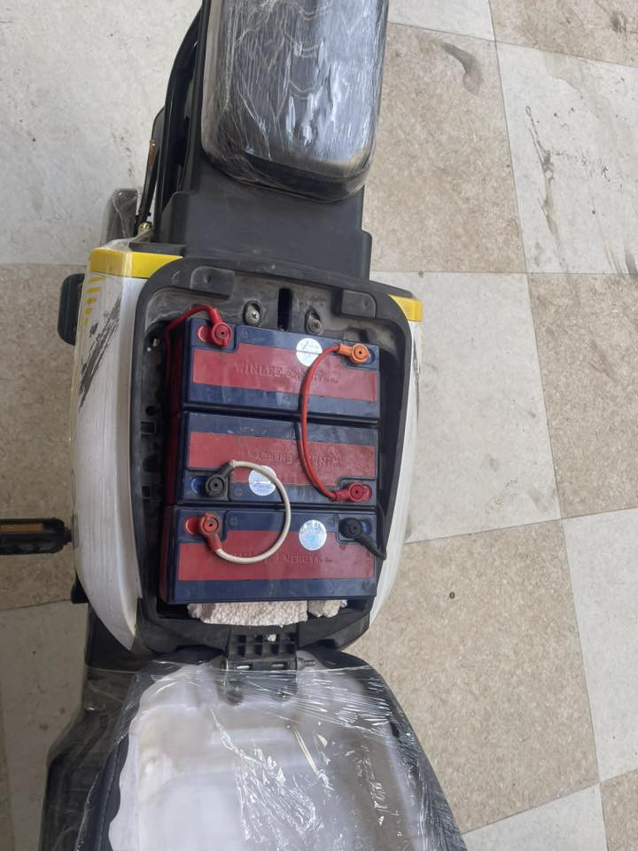 ***********
دراجه شحن R11بطاريات مزوده 6 باتري32 موديل 26 سعر 450بيها مجال 

قراضه كامله  👍🏻 بصرة حيانيه
