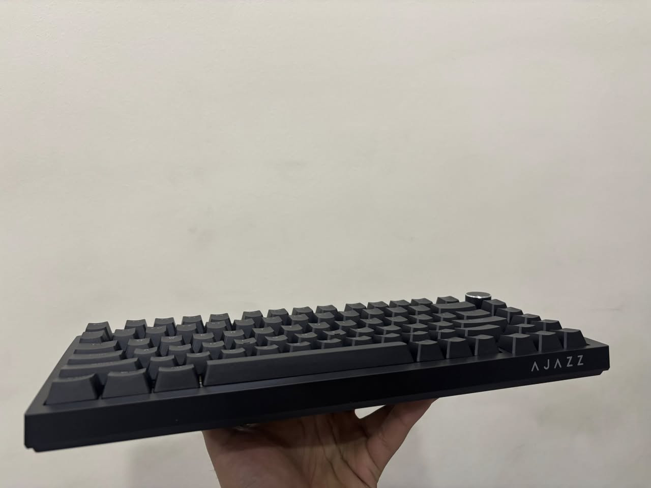 السلام عليكم جميعا كيبور اجاز 820k السعر 30 الف  وفلاش من شركة hp(2TB)   السعر 20 الف يوجد توصيل لجميع المحافظات


**إذا كنت صاحب هذا الإعلان وتريد حذفه لأي سبب، رجاءا أرسل رسالة إلى الدعم الفني**