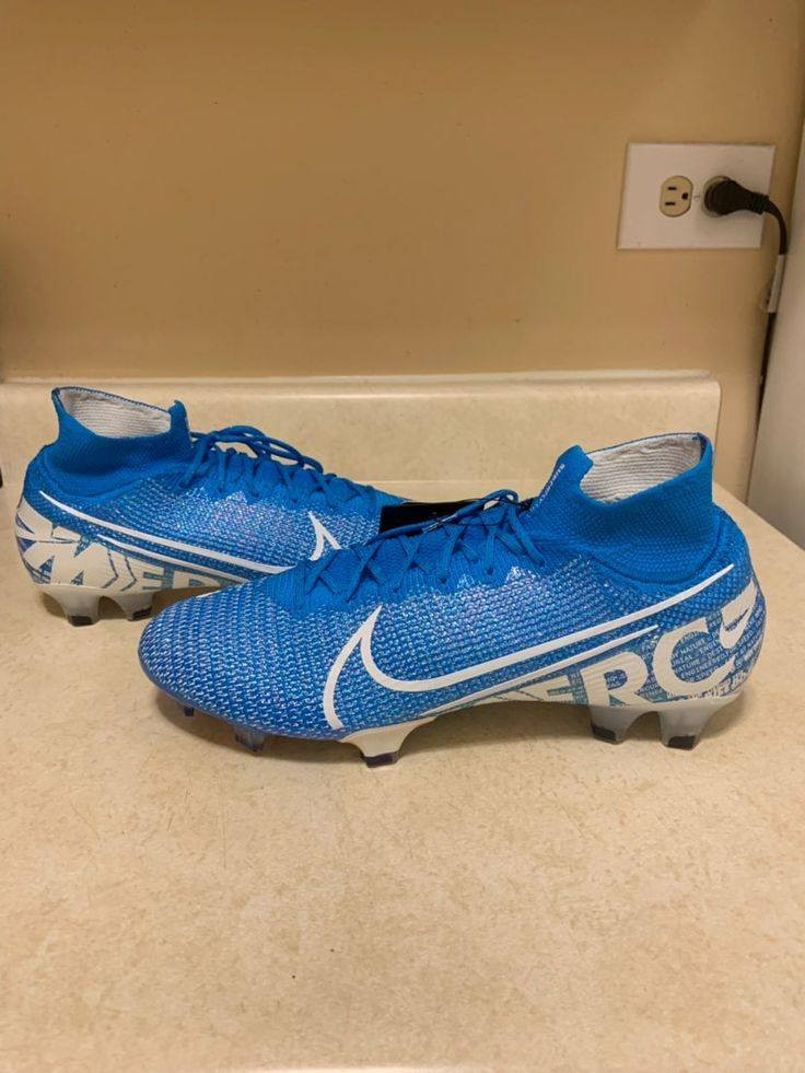 احذية كرة قدم اوربي قطع مفولة متوفر توصيل جميع المحافظات
واتساب ***********
