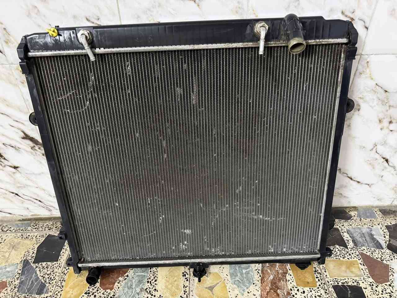 مسجل لاندكروز  و راديتر  للبيع نضيفات جدا
***********
