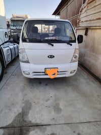 السلام وعليكم للبيع كيا موديل 2008 رقم صلاح الدين 07736995772