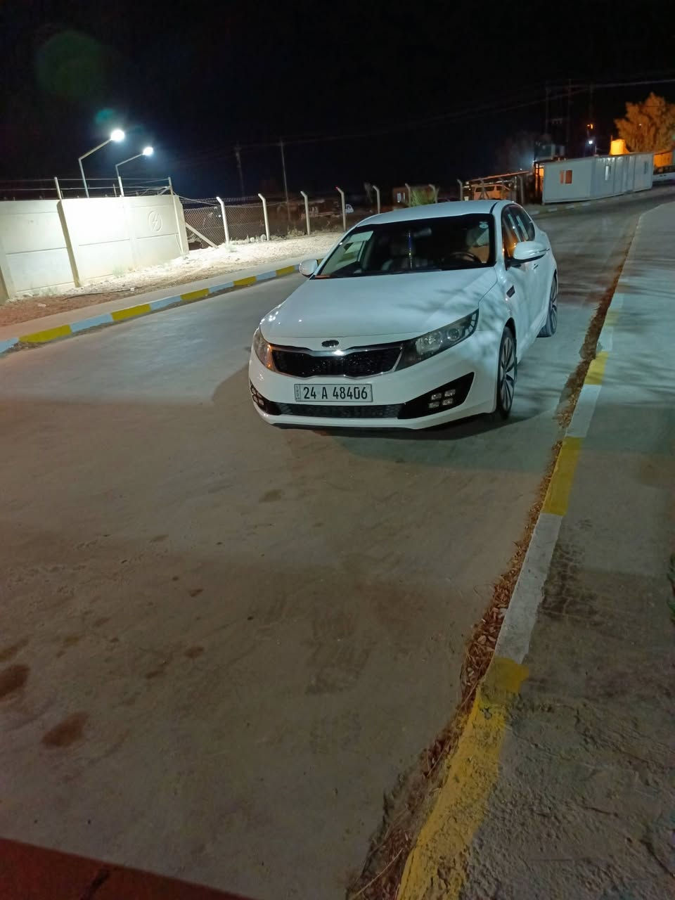 للبيع موديل 2013 للتفاصيل اكثر لاتصال ع الرقم ***********
