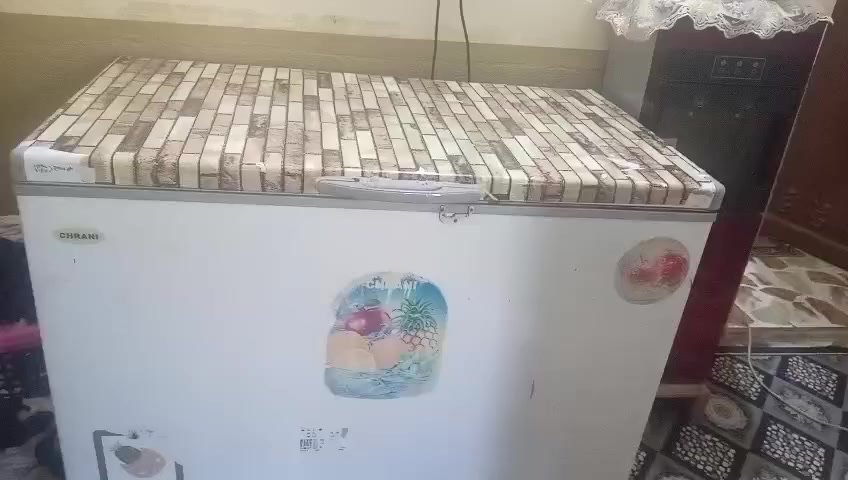 توجد مجمده للبيع نضيفه حجمه كبيرة مكانه هيت


**إذا كنت صاحب هذا الإعلان وتريد حذفه لأي سبب، رجاءا أرسل رسالة إلى الدعم الفني**