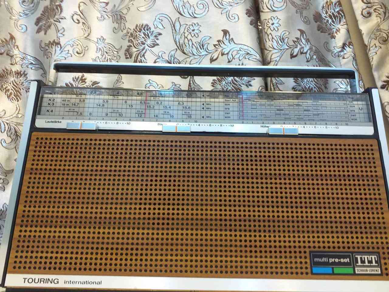 السلام عليكم ورحمة الله وبركاته جبنالكم تحفه فنية من اندر النوادر راديو للبيع نظافة عامة دبل خيط الماني سحب فول مكان موصل يوجد توصيل كافه محافظات العراق السعر خاص رجاءأ


**إذا كنت صاحب هذا الإعلان وتريد حذفه لأي سبب، رجاءا أرسل رسالة إلى الدعم الفني**