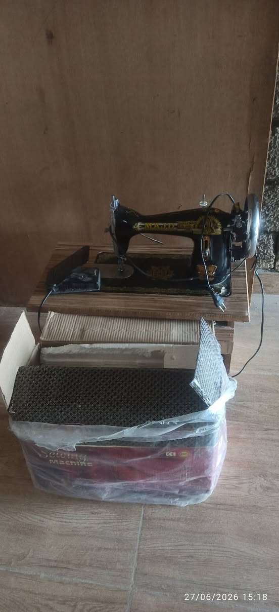 مكينة فراشة ماليزية جديدة كاملة متروكة بحاجة الى تزييت فقط ٧٠ الف


**إذا كنت صاحب هذا الإعلان وتريد حذفه لأي سبب، رجاءا أرسل رسالة إلى الدعم الفني**