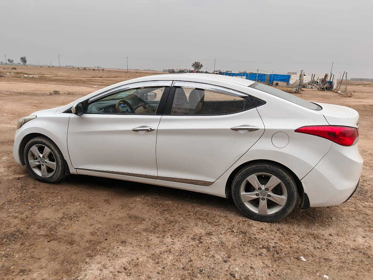 هونداي النترا موديل 2014 بدون صبغ  بيها ضرر شبر او اقل  وبيها شخط الباب الخلفي السكن كير اوتماتيك سلايت محرك حاويه جديد قبل شهر شديته 
رقم كركوك مشروع وطني بسمي تحويل فقط 
مكاني تكريت قضاء الدور
سعرها 125 بيها مجال 
للاتصال
***********
