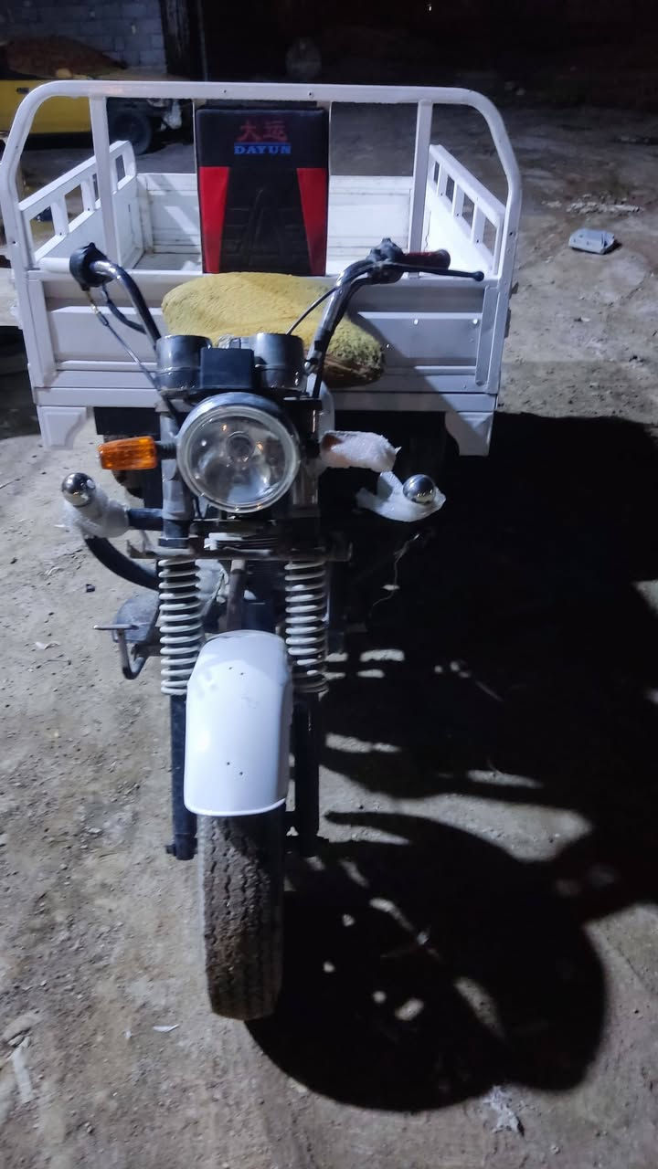 سلام عليكم ستوته للبيع موديل 2014 دوات ستوته نضيفه كهربايات شغاله سعره 800 وبيه مجال شراي *********** رقمي مكاني ناصريه مركز
