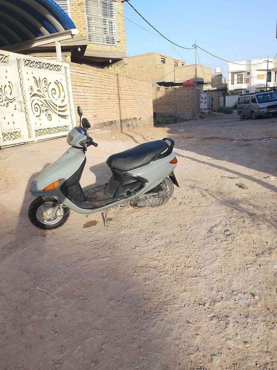 سلام عليكم  فراشة البيع مفتوحه شلعه اشك الكاع كلشي شغال بيهة خيط تبخيرفقط السعر 250الف  الرقم ***********
