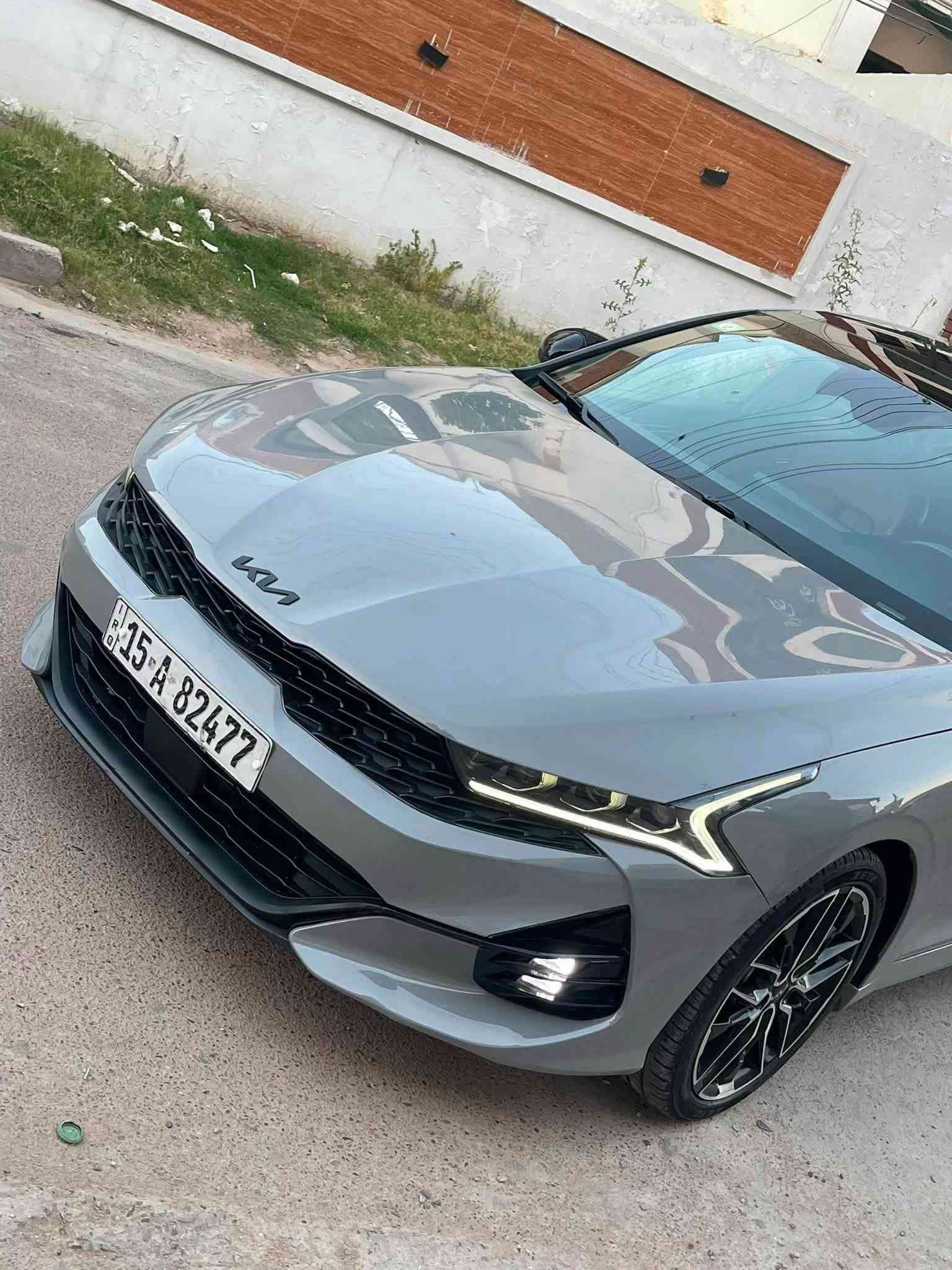 السلام عليكم للبيع او مراوس حسب القناعه  كيا k5  فئة Gt اعلى فئه بالk5 موديل 2023  فول مواصفات  رقم الانبار معوقين باسم ولد من الرمادي بعده شباب ويسوي وكاله شكد متريد  حادثها حرگ البجم صور الحادث علخاص السعر 150 وبيها مجال بسيط للاتصال *********** مكان السياره بغداد حي الجهاد حي الحسين #اكسبلور #بغداد_بصرة_موصل_الكويت_الخليج_دبي_ #محافضات_العراق 
