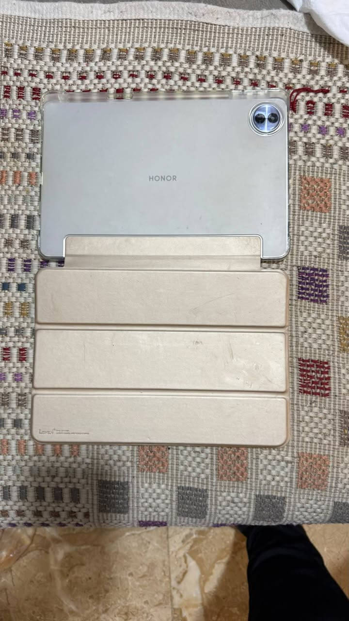 جهاز honor pad 10 مبدل شاشه اصليه جهاز جديد مصارله خمس اشهر الاستفسار على السعر ***********

