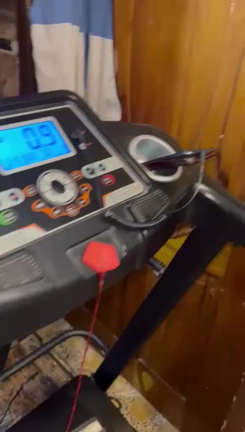 الجهاز بحاله جيده جدا السعر 250يوجد خدمة توصيل ***********
