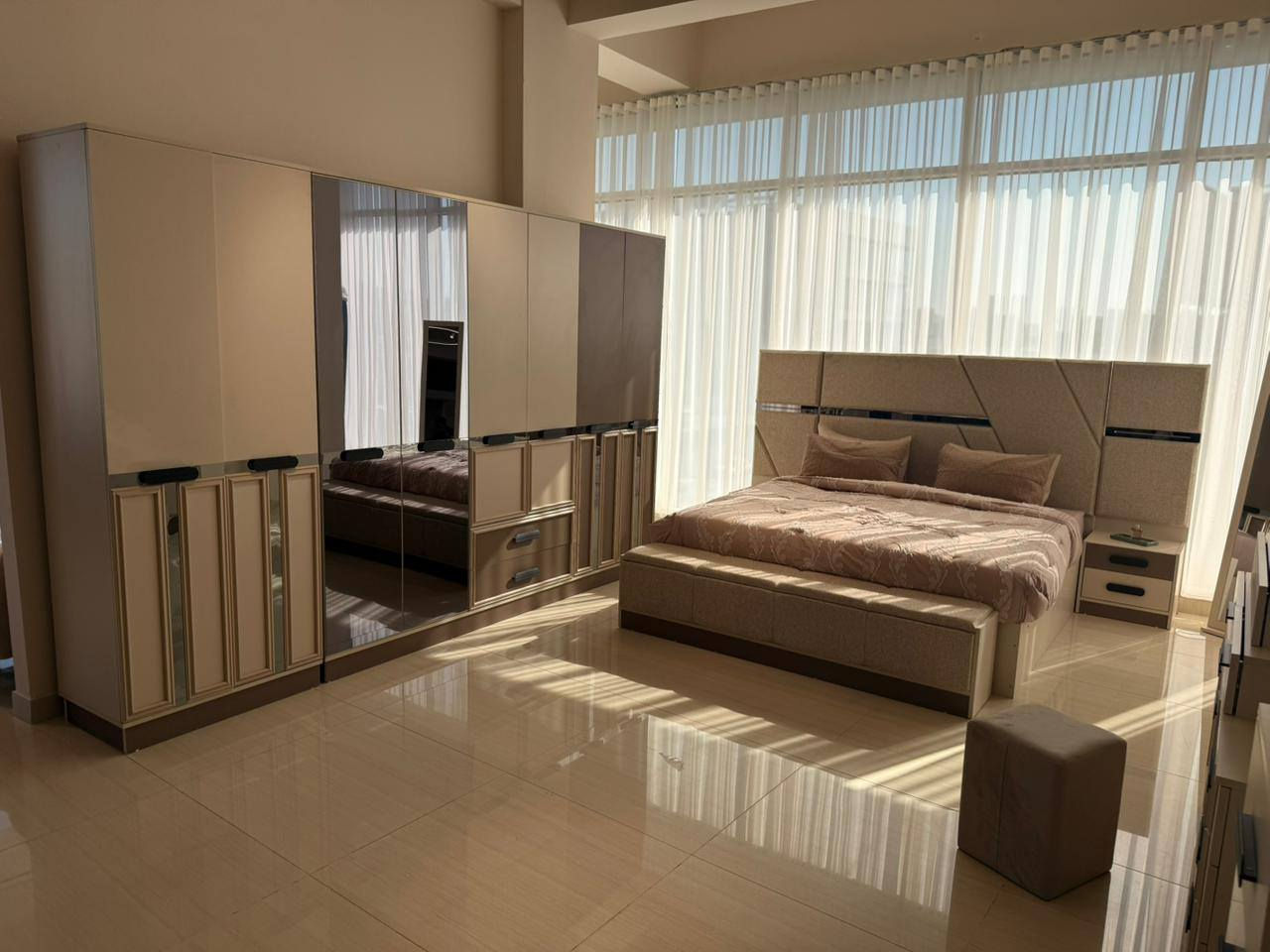 معرض القلعة للغرف التركية قرب مصور الزهور قرب سعيد ايدام بأدارة جعفر النجار *********** ***********
