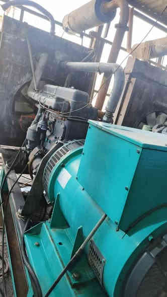 سكانيا 113بم 88ستندر بيهة بخار توليد 300بلادي مكانهة بغدادمدينة الصدر للستفسار ***********
