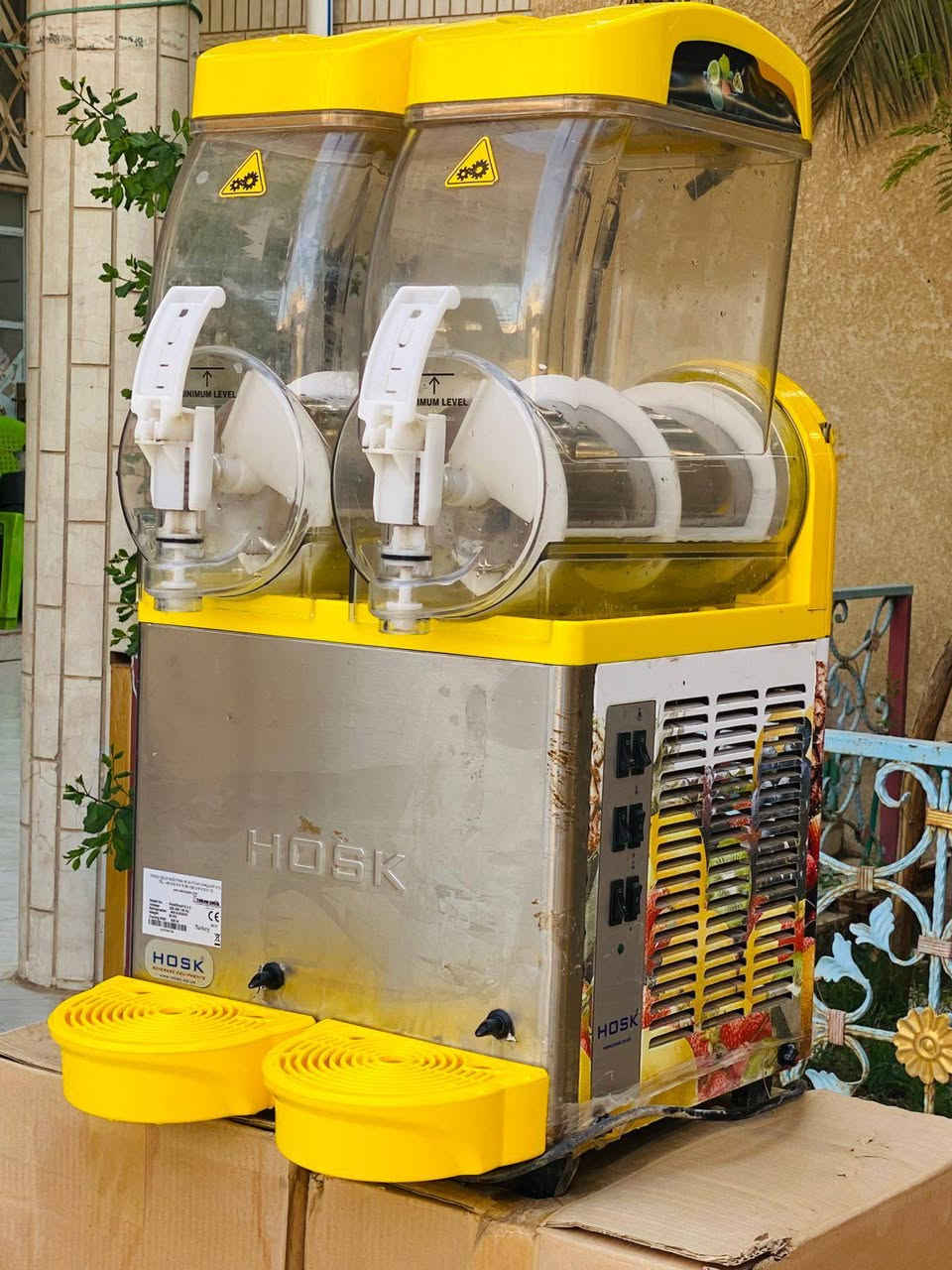 مكينة ازبري للبيع ومكينه شربت بغداد العبيدي الرئاسة ***********

