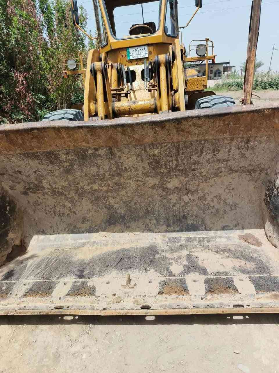 السلام عليكم
شفل 70B موديل 85  سنويه نكليزي  باسمي  مكينه بلاديه كلش نظيفه محرك مكفول كير مكفول حداديه مكفوله مكينه جديده وجاهزه من كلشي تخم تاير جديد حداديه جديده متعوب عليها ومال جناي  مكانها محافظة بابل/ناحية الشوملي  السعر 215 وبيها مجال 

للاتصال ‭***********
