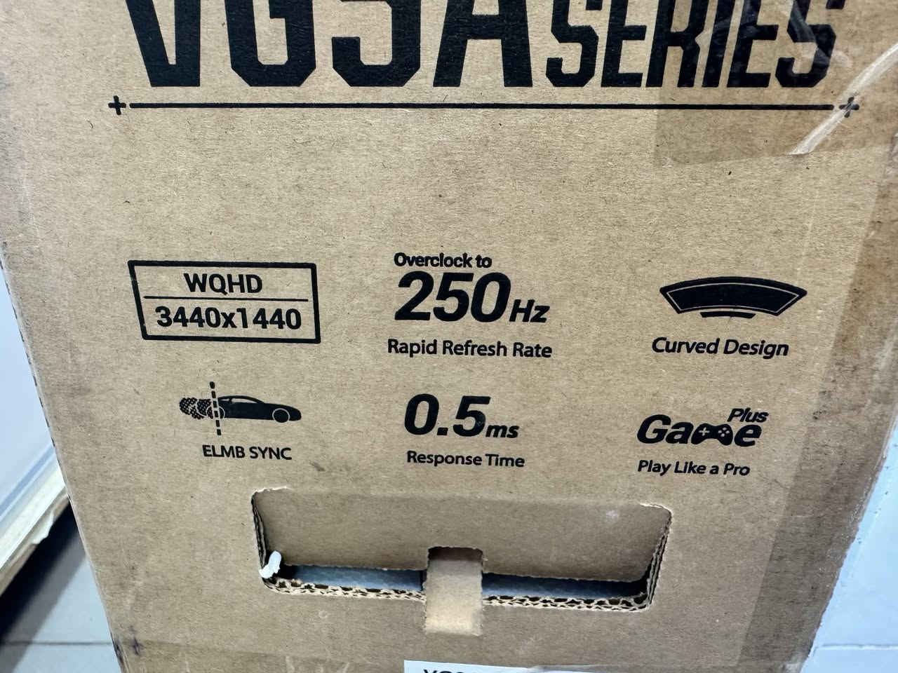 GIGABYTE B650M AORUS ELITE AX ICE 

250 الف (ما مستخدم)

=========================================

ASUS PRIME LC 360 ARGB 

140 الف

=========================================

ASUS TUF GAMING VG34WQML5A 

(34"/2K+/VA/250HZ/0.5MS-1MS/الترا وايد/ستاند متحرك)

400 الف

=========================================

العنوان: بغداد - كرادة او المشتل

الرقم: ***********

متوفر توصيل بغداد وبقية المحافظات

