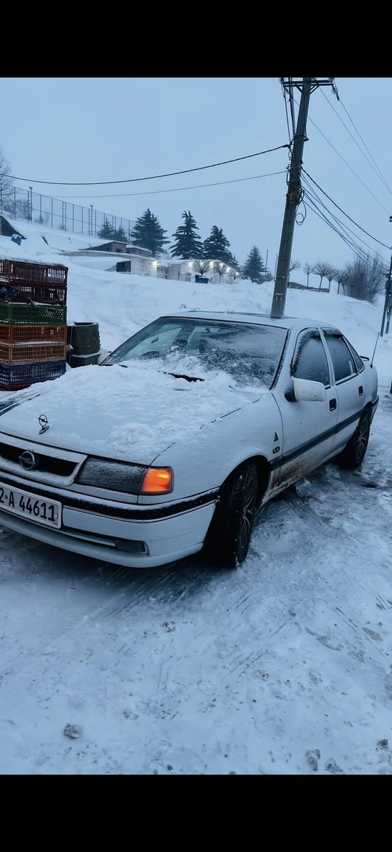 اوبل فكتره موديل 1993 محرك 18 رقم اربيل سنوية الى 2028 سعر 55 ورقة
***********
