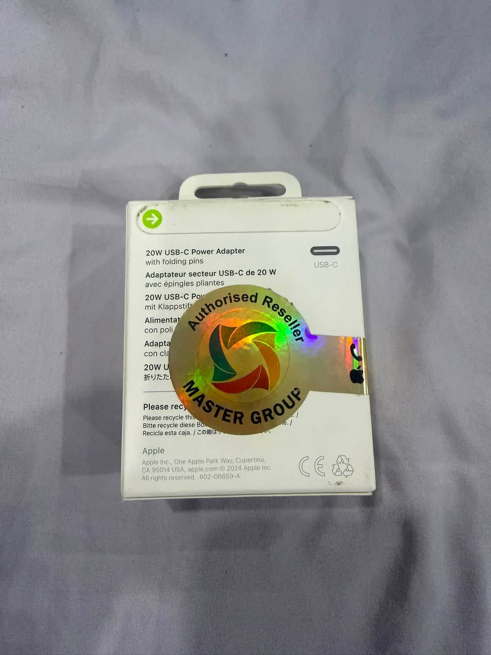 منتجات ابل اصلية ماستر شركة وبيهن وصل
١-جهاز air tag جهاز تتبع يستخدم تتبع دراجة سيارة حقيبة اي شي سعرة ٣٥ الف                                                                                 ———————————————————————-
٢-راس شحن ٢٠w اصلي غير مستخدم ممفتوح سعرة ٢٥ الف

——————————————————————————-   ٣-سماعة واير اصلي نفس الي تجي وية الجهاز سابقاً سعرها ٢٥ الف 

مكاني بغداد/البنوك ***********

