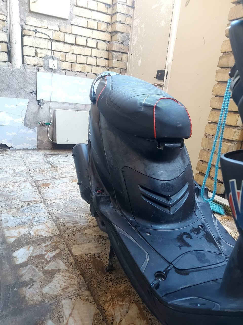 سلام وعليكم شباب دراجه ماكس عدلة
صالنصة رياضي ✅️

المكينة 49 بلادي المكينة ابد مامفتوحة 

الدراجة صارلي شهر من شريتها ابد ما وكفتني

جيب مصلح وفحص السعر 650  ***********
