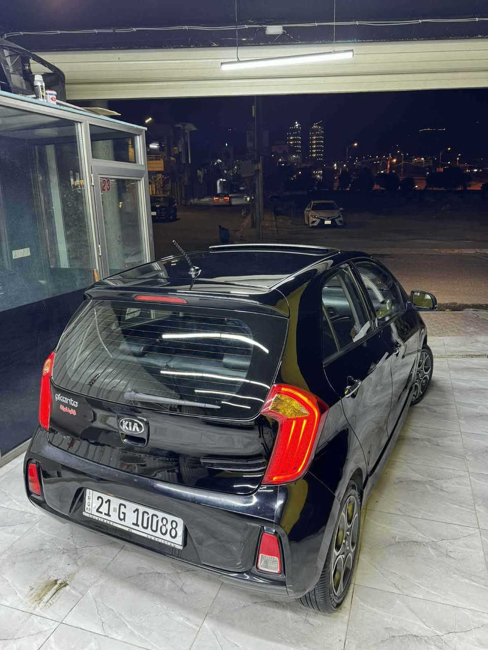 بيكانتو2017فول 
مواصفات بصمة سلايت داخل أحمر
مرايات شفط كشن جلد
سيارة حيل جديد بدون صبغ بدون تعديل
كيروالمحرك مامفتوح بدون عيب بشرط
سيارة ماشي 95 الف km
سيارة بدون مصاريف 
تبريد❄️تخم صدر تخم تاير جديد
رقم جديد سنوية جديد لحد 2030
كوبون البنزين موجود
والسعر105$وبي مجال بسيط
شراي يخابر *********** كركوك, العراق
