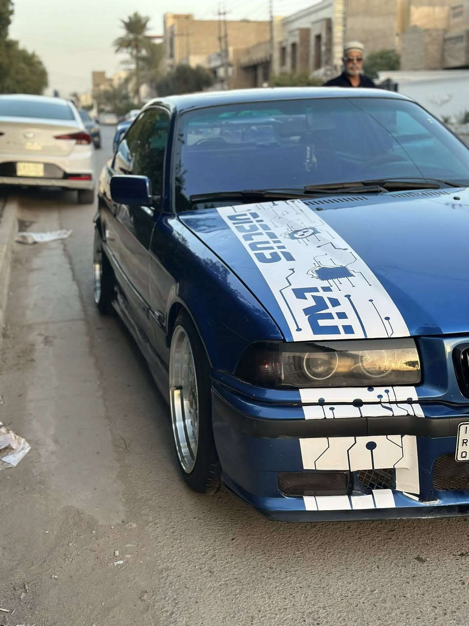 وين عشاق المميز
بي إم e36 

تك باب 

مكينة ٢٨حشوة٣٠

كير عادي 

مبرمجة طلقات مخيفة يم البطل ذو الفقار 

تبريد ثلج 

اكسل قفل بلاد 

كهربائيات كلهة شغالة 

مابيهة نقص ابدددد 

تخم تاير جديد 

كزوز رياضي ريمونت 

سستم سماعات  مخيف 

السعر ٧٥بي مجال بسيط 

عنواني بغداد البياع***********
