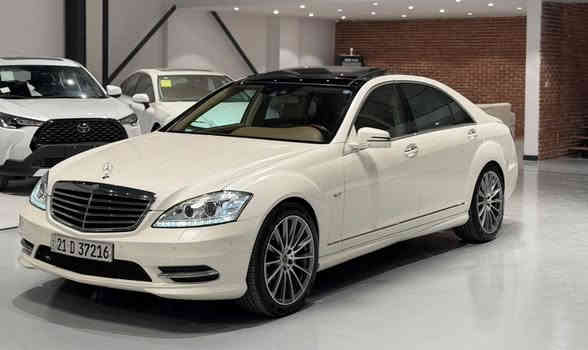 مارسیدس بێنز 2012 مواسەفات S350 
فول مواسەفات دەرگا لارج
سەیارەکە بێ بۆیاخە 
هەموو گیانی بەشەرت 
کوشن کارەبای 
کوشن سارد و گەرم 
ئۆتۆ پارک 
سەلاجە 
دەرگا بەسمە 
سندوق شەفت 
بەسمە شەغال 
حساس پێش و پشتی 
کوشن خەزن
5 پەردە 
پانۆراما 
ویل کەپ 
زۆر مواسەفاتی تر 
کامل سێرڤسی بۆ کراوە 
هیچ مەسرەفێکی تێدا نییە 
ڕەقەم و سەنەوی تازەیە 
تحویل و غەرامە بەشەرت 

سعر: لە کۆمێنت داوای بکە ڕاستەوخۆ بۆت دێت 🤖 

گێر و مەکینەی بەشەرت 
هیچ کێشەیەکی تێدا نییە 

ژمارەی مۆبایل 
***********
 وەتسئاپ
