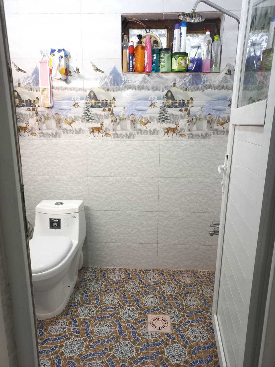 دار للبيع مساحة 80طابق ونص
زعفرانية بيت البياع فرع السكلة قريب على شارع
طابو زراعي صرف سند25 قرار محكمه 
السعر120وبي مجال 
بيت مرتب ونظيف موقع ممتاز جدا والفرع تبليط 
***********
