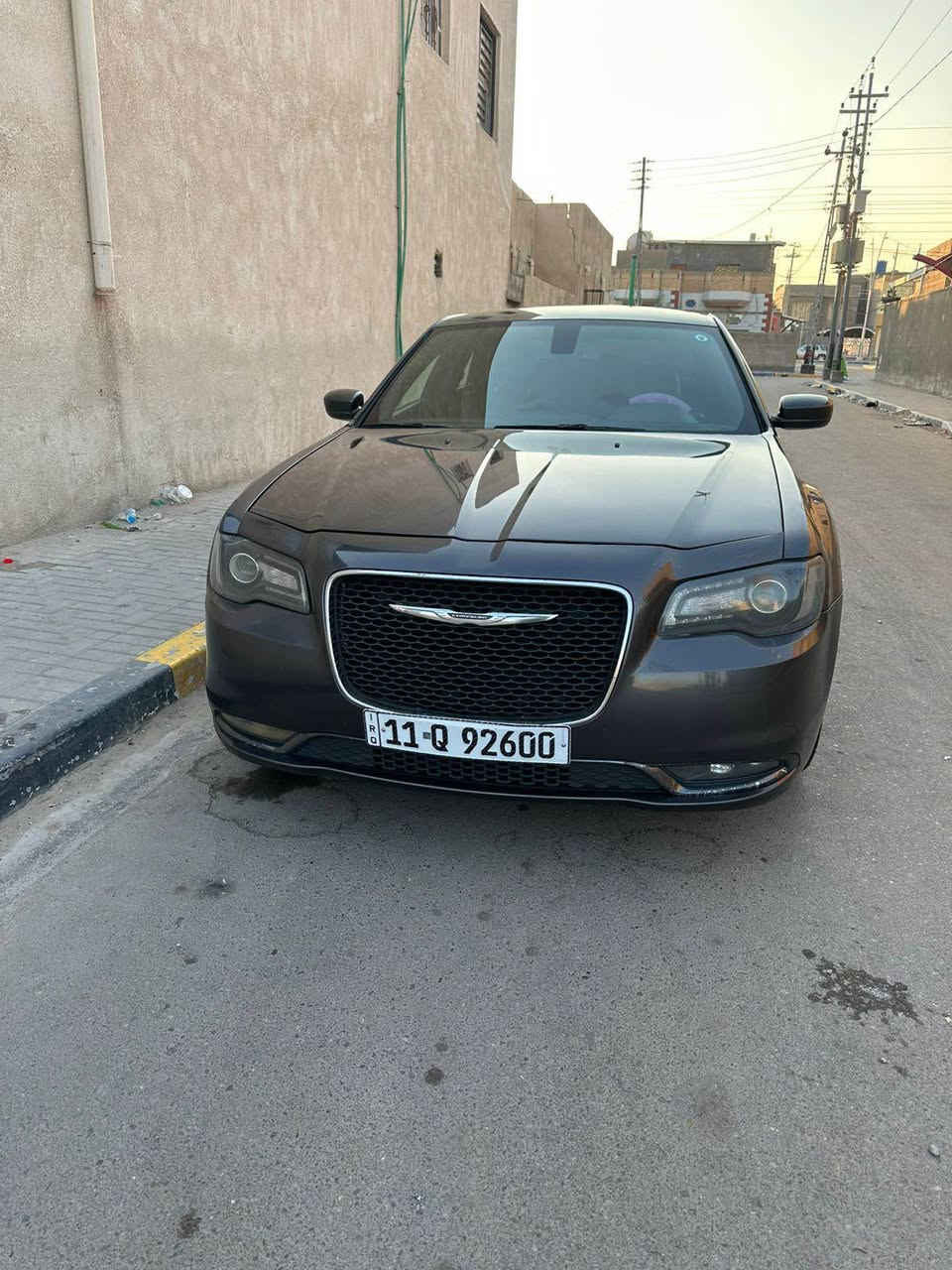 السلام عليكم اوباما S موديل 18 مرمز 22  كشنات جلد شاشه جبيره سياره نضيفه وما تعبانه  حداديه نضيفه تايرات جدد ويل عنكبوت 18  مكانها البصره المطيحه 
*********** البصرة, العراق
