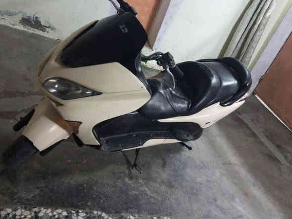 فورزه 0/8 البيع 300. بيه مشكله بصيطه بل ضفيره بس المراسله واتساب ***********
