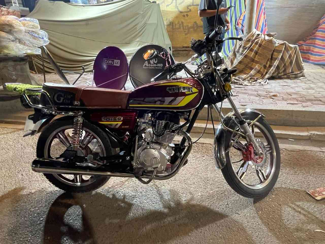 سلام عليكم ورحمة الله وبركاته
سونك 5 كير
موديل 2023 طالعه بشهر 12
دراجه كفاله عامه كفاله عامه سلف هندر
لانضوح لا دخانه دراجه جديده بمعنئ الكلمه جانت مخزنه
ما متعوبه كلشي بيه بلادي وما مفتوحه
عنواني صويره شارع المركز
***********
السعر 700 وبيه مجال
