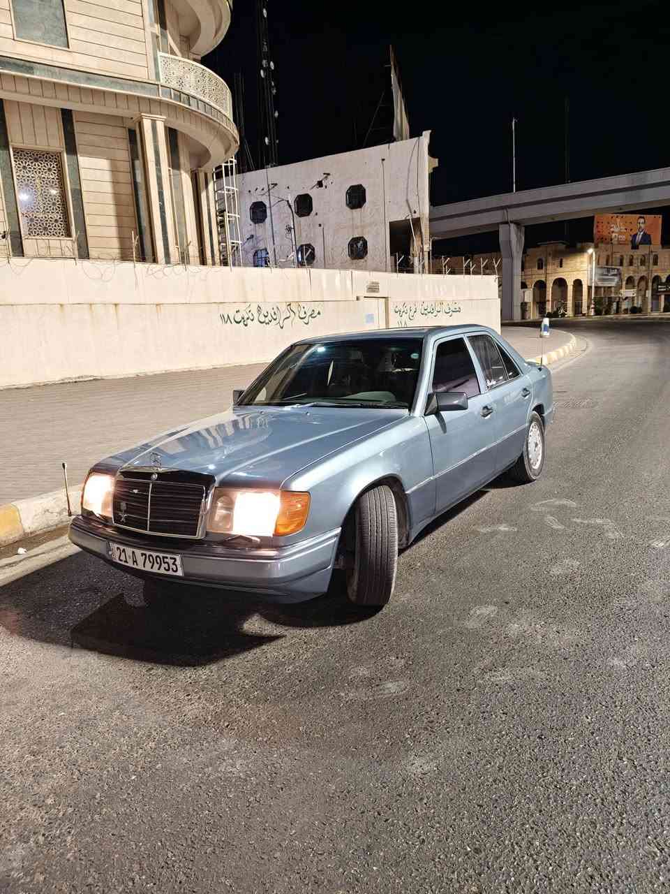 السلام عليكم جميعا 
مارسدس دب موديل 1985 محدثه 1992
گير ومحرك بطه2500
رقم سليمانيه 
شرط الغرامات والتحويل 
السياره مو ناقصها كلشي 
فقط كومبريسر التبريد 
سعرها 55 وبيها مجال بسيط
التواصل خاص


**إذا كنت صاحب هذا الإعلان وتريد حذفه لأي سبب، رجاءا أرسل رسالة إلى الدعم الفني**