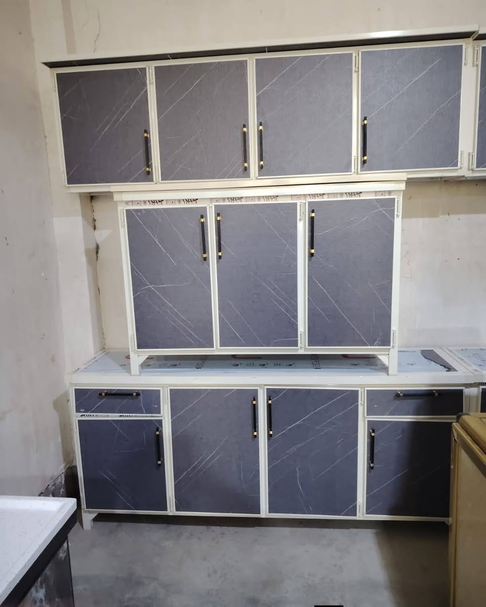 يعلن معمل ومعرض البركه للكاونترات 
🔴تخفيضات هااائله جداً 🔚جمله 🔛مفرد🔜🔴

🔹كاونترات المنيوم شغل درجه اولئ تسكام 👌

🔹كافه القياسات والديكورات الحديثه

🔹او نشتغل عله طلب الزبون 🗒️

🔹يوجد توصيل داخل كركوك 🛻

🔹🔹اصحاب الجمله والحاويات خصم خاص🔹🔹  

🔹فقط اتصل 📞
***********
📍📍العنوان 📍📍
🔹كركوك سايدين حي العسكري قرب موقف الكوسترات
