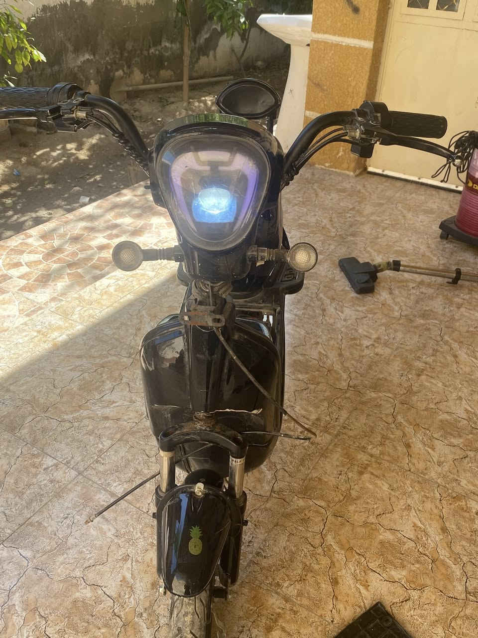 بايسكل شحن للبيع
البايسكل فول موصفات 

بي نقص بس البطاريات منفوخات 
او نقص بريك امامي 

العنوان:ديالى بعقوبه تحرير

الوصولات كلهة موجوده 

السعر ما ينقص ربع:220

للاستفسار:***********
