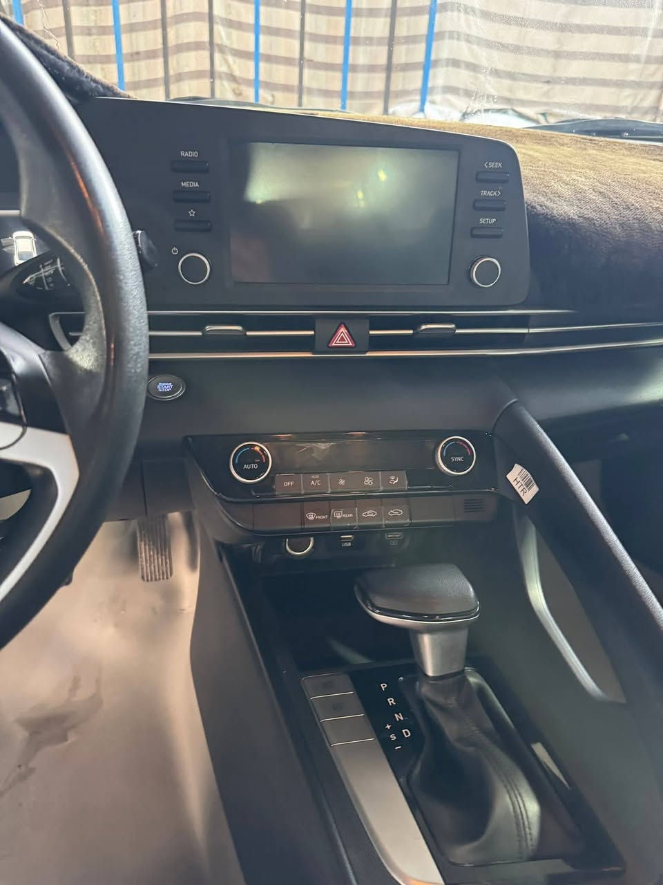 النترا 2022

 رقم بغداد هدية 2026

 يعيد2029

 تحويل ثاني يوم

 وارد دخول جديد

 وضع الشركة

 ماشيه 65 الف جديده بدون اي عيوب

 حادثه بنید فقط بدون ايرباك وراجع بارد قليل

 ایرباكات سليمة بالكامل

 باقي اجزاء كفالة السيارة لا صبغ ولا تغيير

 صورة الحادث بالمنشور

 مواصفات

 بصمة للتشغيل بعد

 بصمة ابواب

 شاشة كبيرة

 كار بلي

 رادار امامي

 ورادار الخلفية

 ورادار جانبي

 مسار محدد

 قياضه ذاتيه

 تنبیه الخروج عند المسار

 لدن نهاري

 لايت زنون بلادي

 فول تحكم ستيرن

 كير اوتو + عادي !!

 3 انظمة القيادة الذكية.  نورمال سبورت

 تنبيه اهتزاز بلستيرن

 السياره عليها ده شمة ارضيه وتنتة وسباقات سفاري جديدة
*********** بغداد قضاء المحموديه
