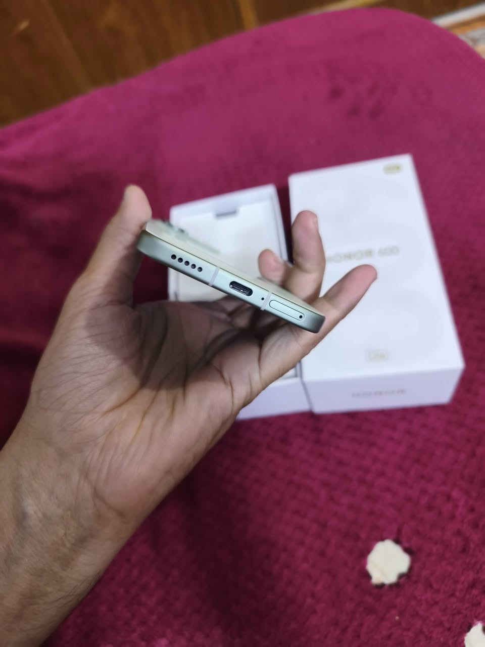 السلام عليكم 

هونر 600 لايت 

ذاكره 256
عشوائيه 8+8

نظافه 100/100
كامل ملحقات 

للبيع او مراوس السعر 350 قفل

عنوان  بغداد الحسينية رقم ***********

