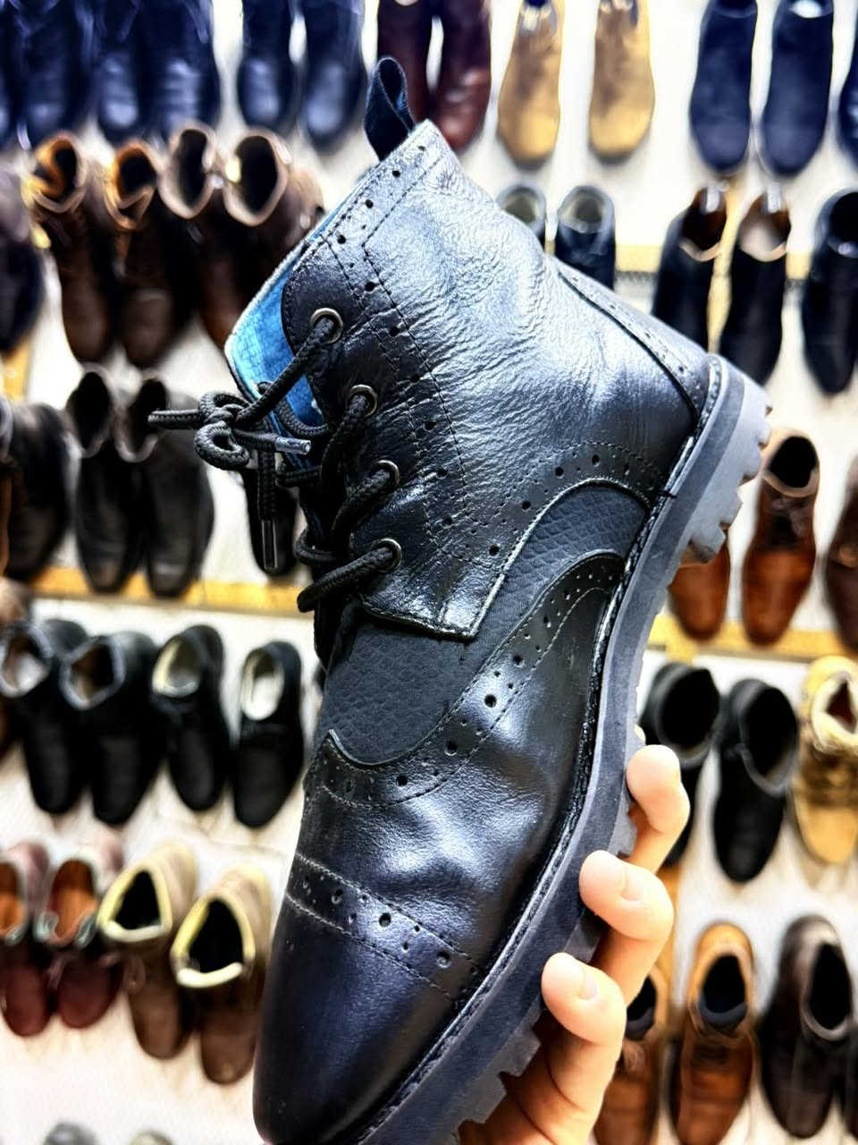 القياس: 43.5

إذا تدور قطعة تبين هيبتك… هذا خيارك 👌

🚚 توصيل لكل محافظات العراق
📞 واتساب: ***********

⚠️ قطعة وحدة فقط
📩 للحجز خاص أو واتساب قبل لا تروح

#تسوق #ستايل_رجالي #كركوك_ستايل #شباب #تخفيضات #عروض #باله_اوربي #لوك #احذية_رجالي #الموصل #احذية #عراق_فاشن #ستايل #كركوك #العراق #توصيل_لكل_المحافظات #ستايل_العرا #بغداد #اربيل #توصيل #بوت #بوتات #السليمانية #موضة #ملابس_رجالية #فرصة #احجز_الان #ستايل_رجالي #اطلب_الان #الدفع_عند_الاستلام
