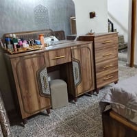 غرفة نوم تركيه 7 قطع للبيع للاستفسار مراسله الرقم 07731722172