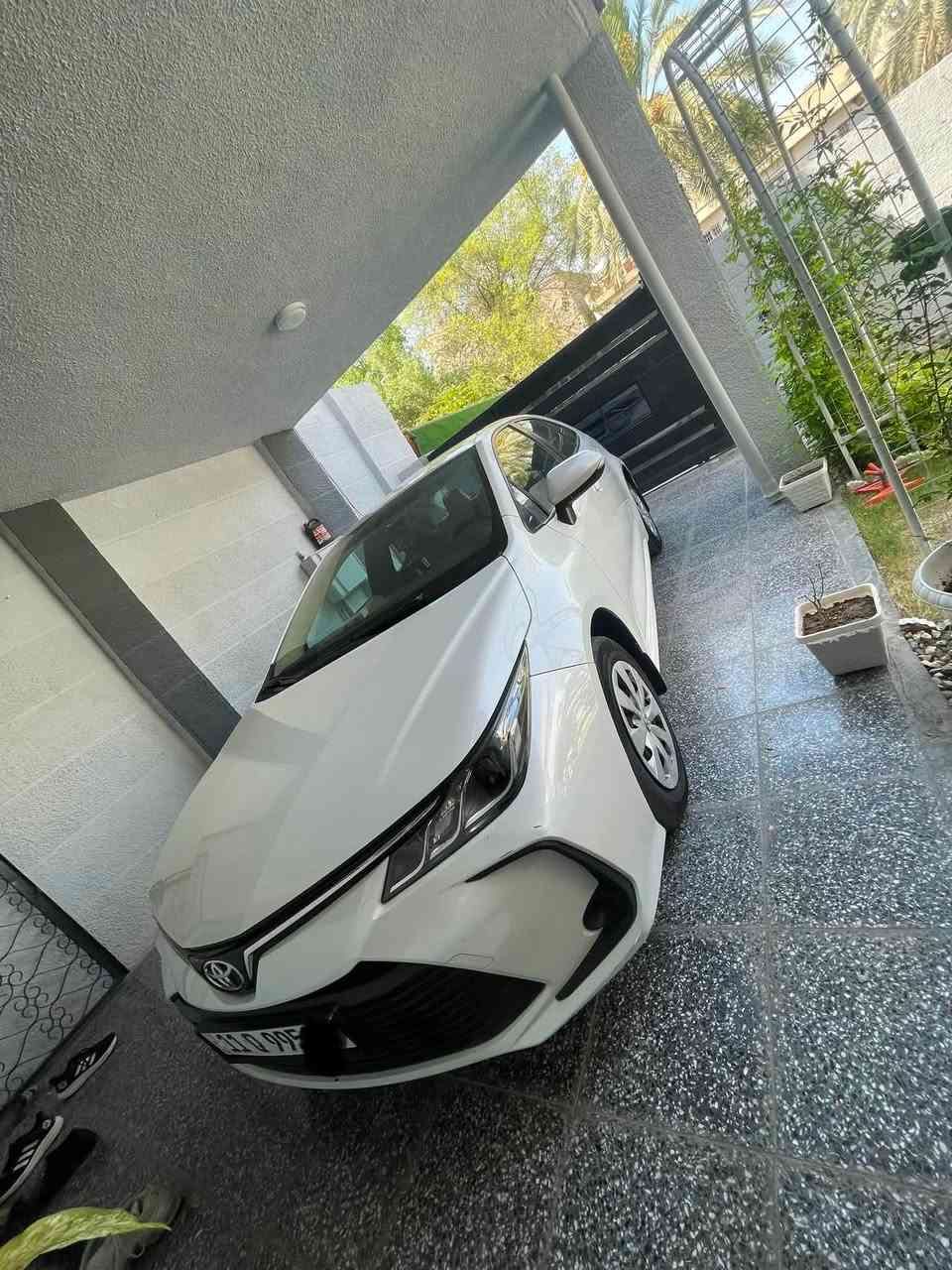 كورلا  2021 خليجي ساز سيارا جديد ماشيه 39الف  رقم بغداد  سعر 163ورقه وبيها محال مكان بغداد اليرموك ***********
