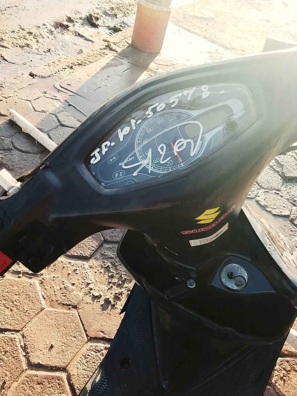 دراجه ادرس حديث ياباني نضيفه حجم الامحرك 125 سي سي السعر 550 الاتصال ‏‏ ‏***********
