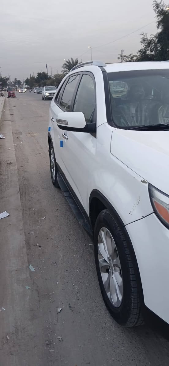 السلام عليكم للبيع كيا سورنتو ٢٠١٤ امريكي صور السونار بلمنشور السياره فول عده البنوراما السياره بصمه جلد كشن كهرباء تتفأه بلكشنات اشيار ترحيب تبريد  شاشه ومناخ منفصل سياره بعد بيه موصفات 
مكينه ٦ سلندر مكفوله كير مكفول تخم تاير باتري جديد السعر١٤٥ وبيه مجال بصيط للستفسار ***********مامتوجد خاص اتصال فقط بغداد الطالبيه
