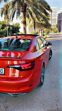 VOLKSWAGEN JETTA  R-line  2020 بيع او مراوس  جيتا ار لاين كلين بدون حا...