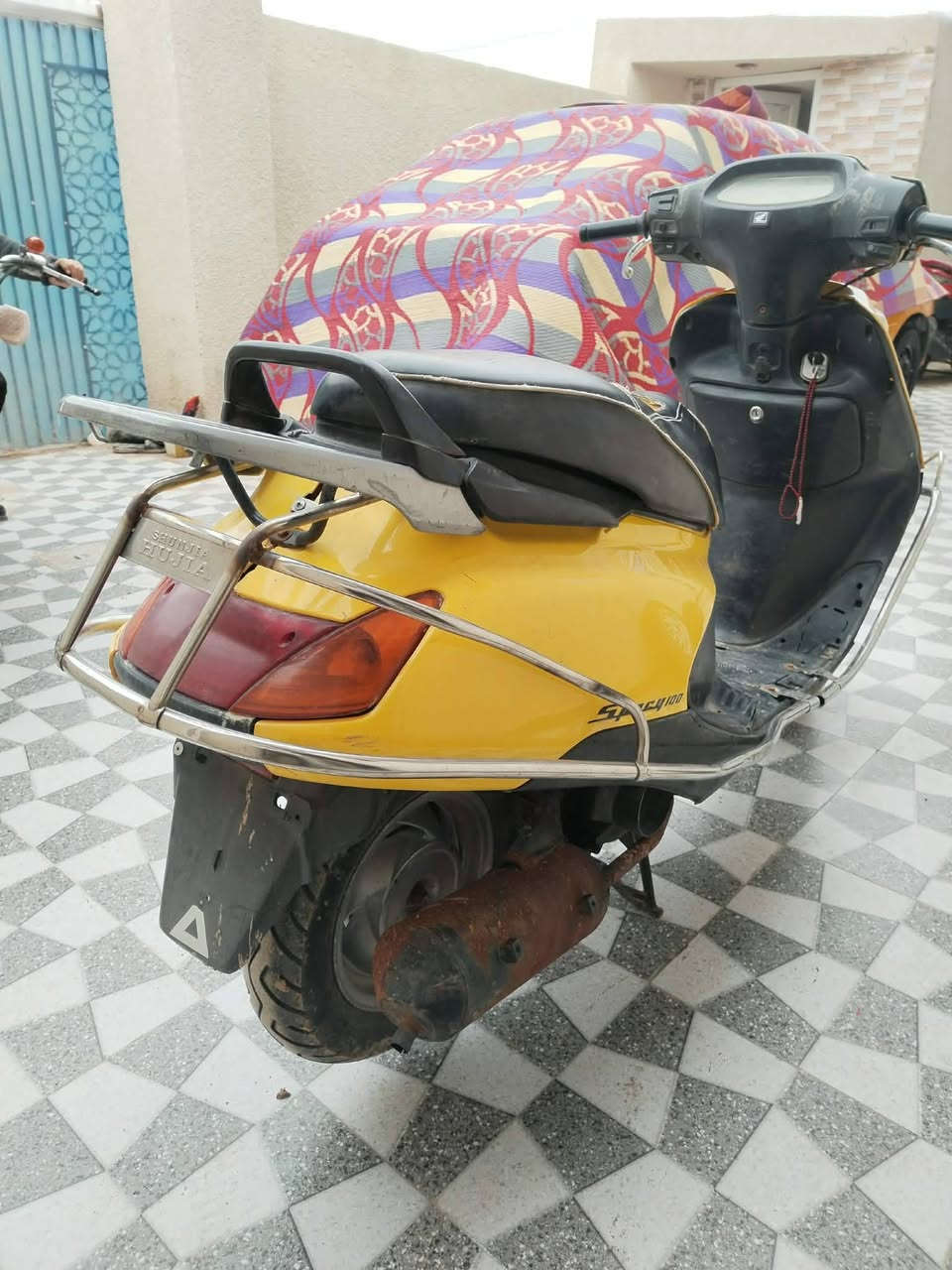 سبيسي ياباني للبيع السعر 450 مكاني السفحه ***********
