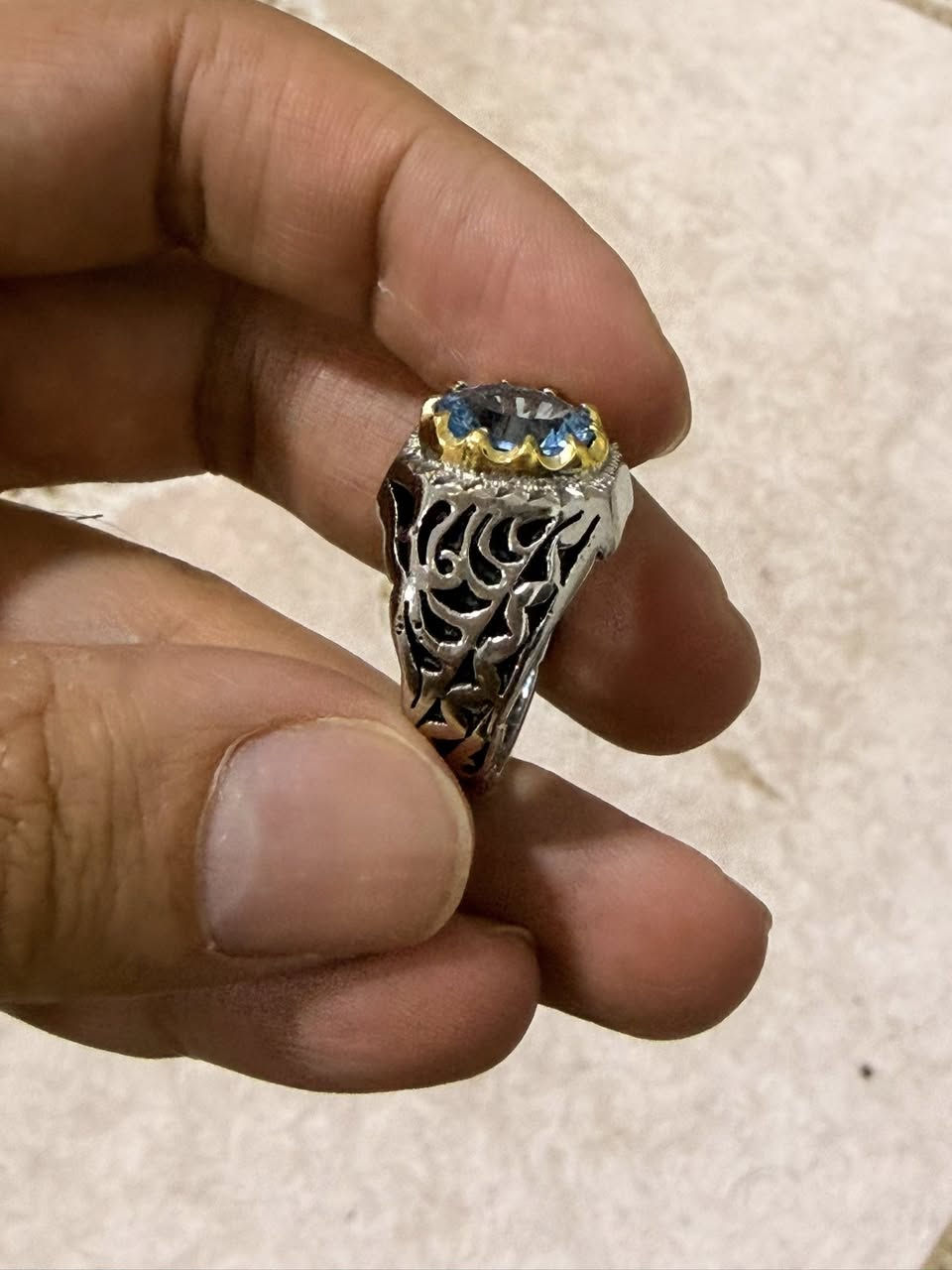 توباز صياغة يدوية السعر ١٥٠


**إذا كنت صاحب هذا الإعلان وتريد حذفه لأي سبب، رجاءا أرسل رسالة إلى الدعم الفني**