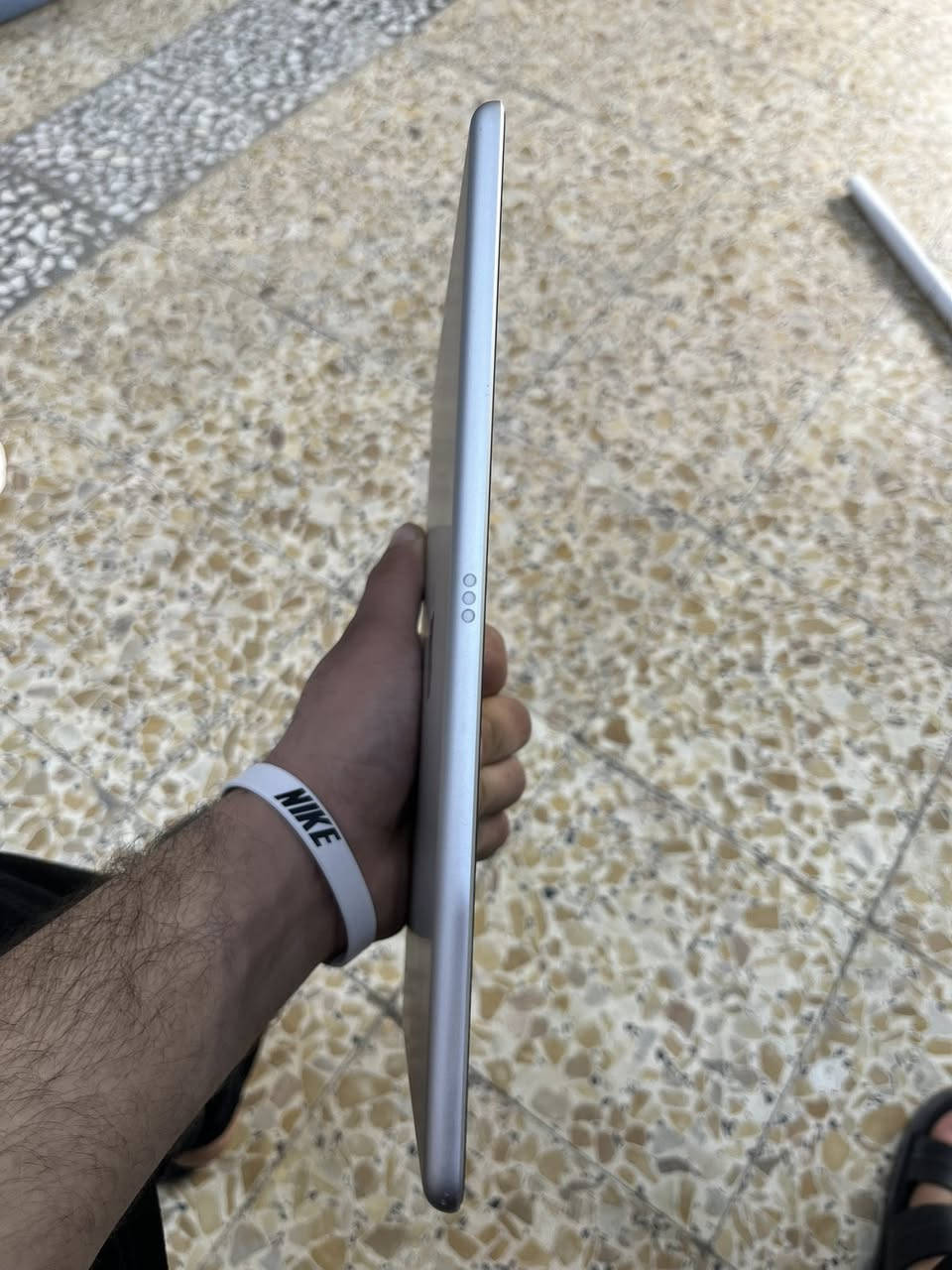 السلام عليكم
ايباد9للبيع الايباد نظافه فول نفس ماموضح بل صوره بطاريه100مشحون تقريبن 400اخو جديد كامل ملاحقات مع كفر دفتر وشاحنه اصليه ستخدامه دراسه وشرط الفحص مكاني نجف حي العسكري كبل سعر350ييه مجال للطبيبن رقمي ***********
